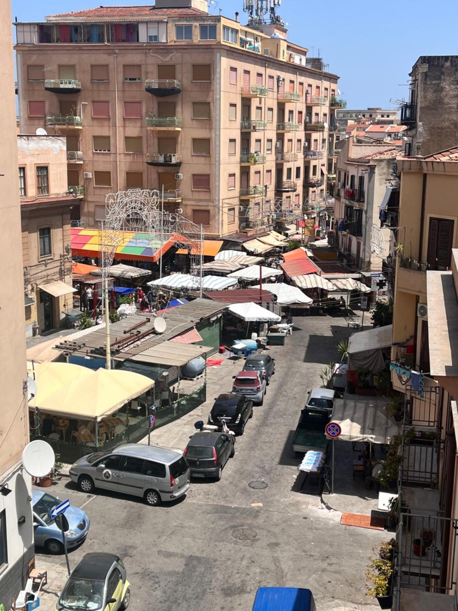 Apartamento La Casa Di Filippo Palermo Exterior foto